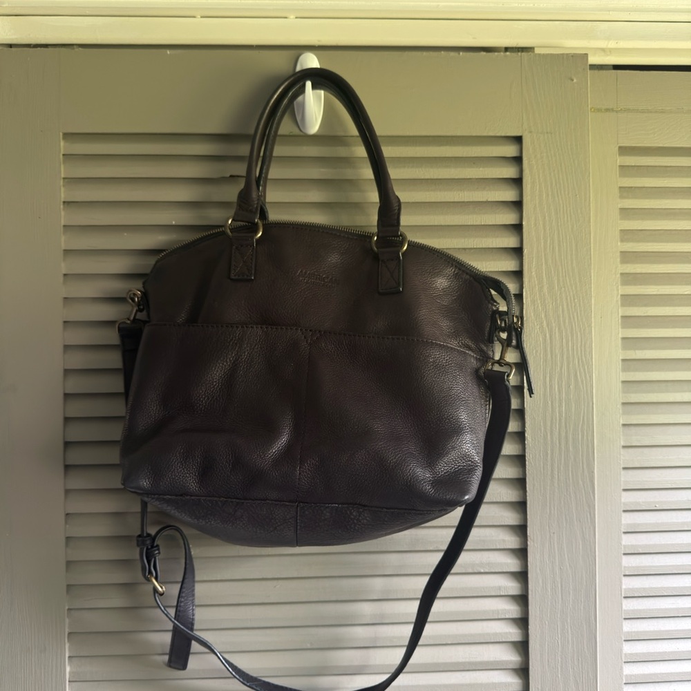 Elegant Black Carrie Dome Leather Satchel